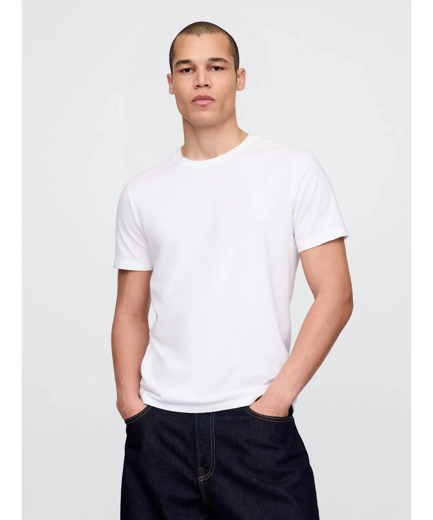 Мужская футболка GAP с круглым вырезом белая