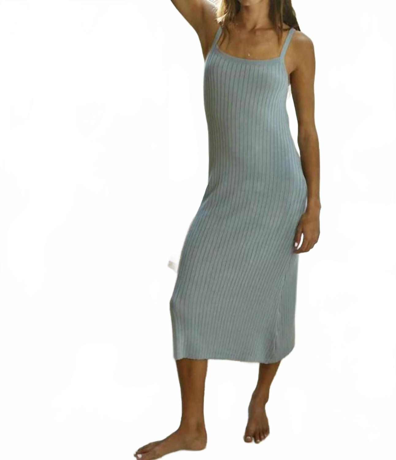 

Вязаный свитер-ками макси-платье в сине-сером цвете By Together