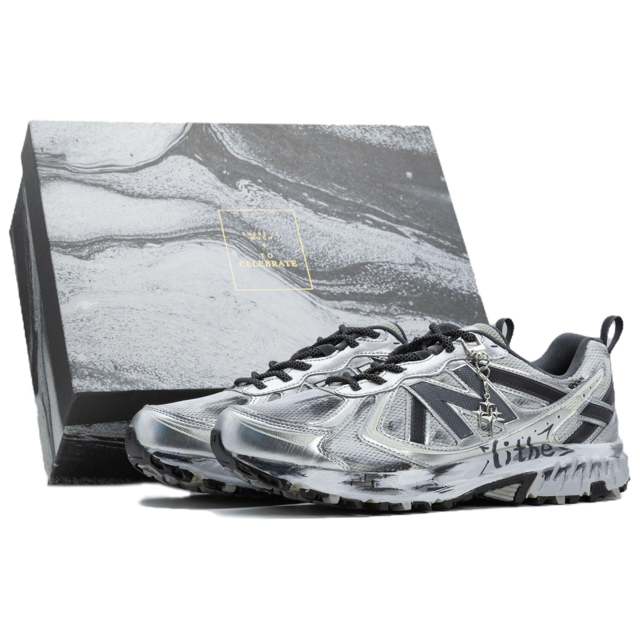 

New Balance Нью Баланс 410 V5 амортизирующие нескользящие износостойкие низкие кроссовки унисекс Silver - Silver Feather (мраморная коробка), цвет Silver Feather (Marble Box)