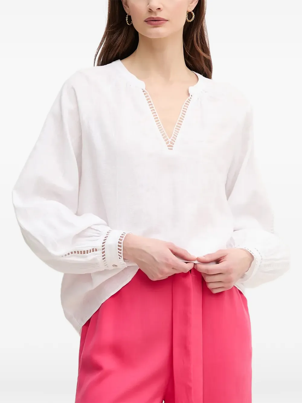 

Блузка с V-образным вырезом и ажурной отделкой Mos Mosh, белый