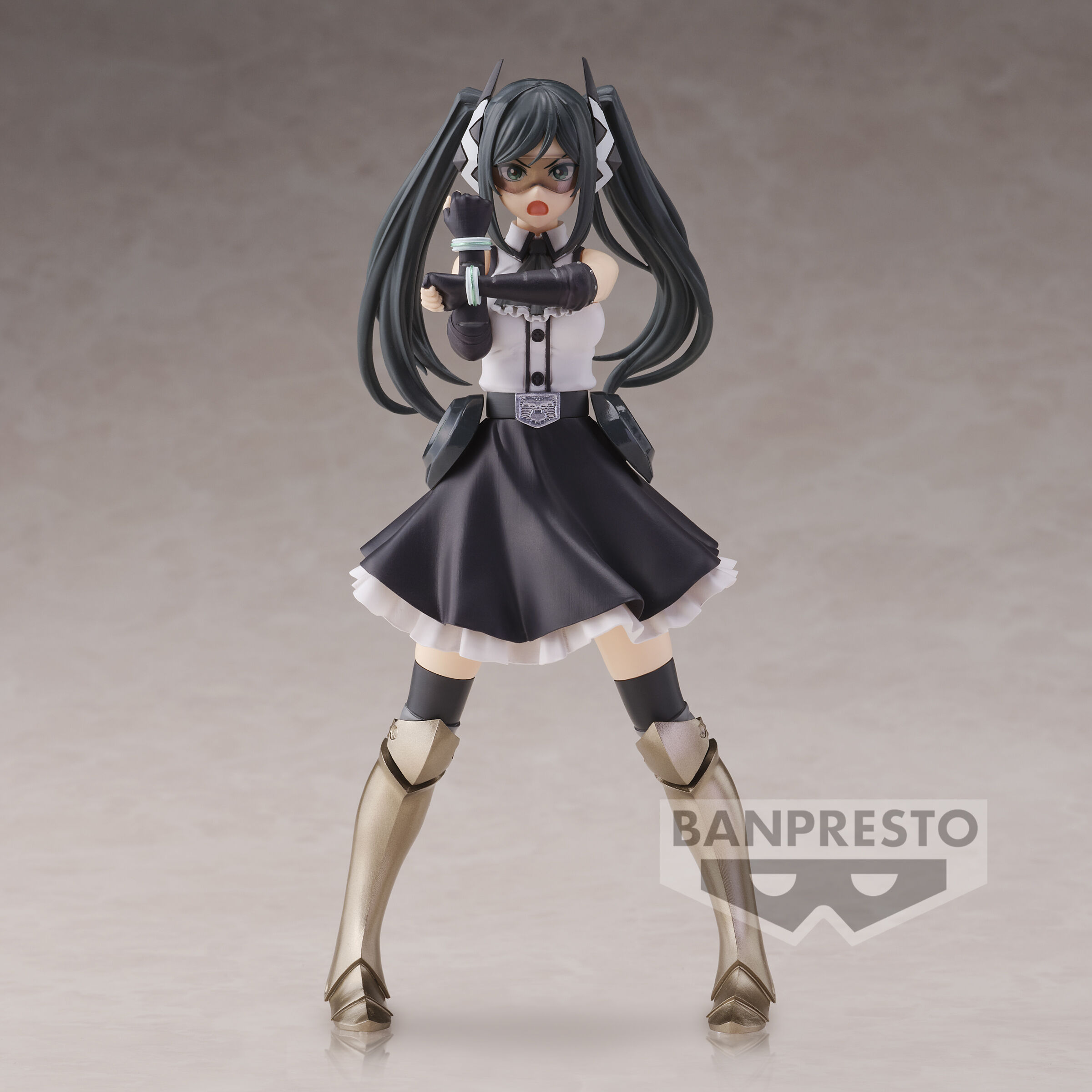 

Фигурка SHY - Lady Black Prize Figure