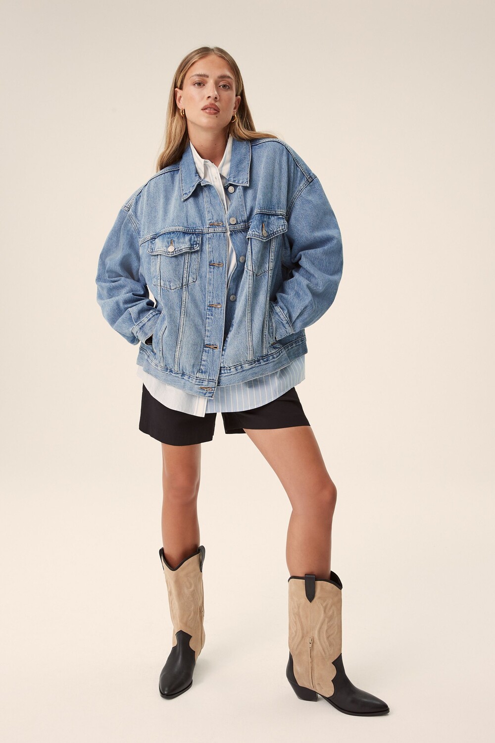 

Джинсовая куртка в стиле дальнобойщика 90-х годов Levi's, синий