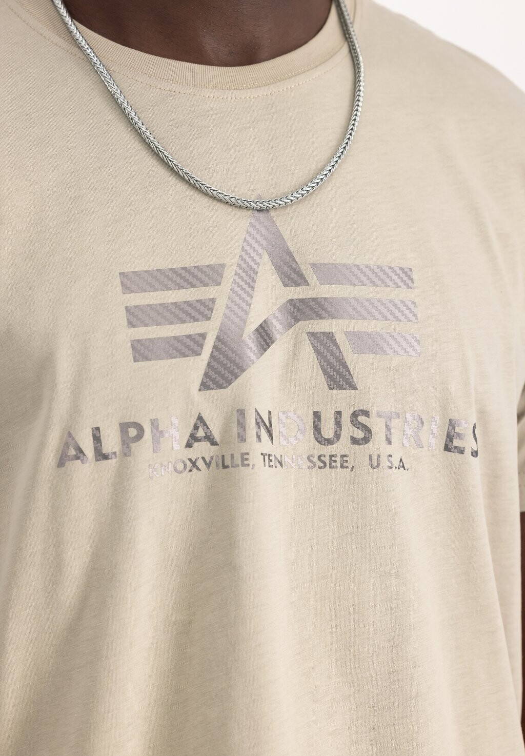 

Футболка с принтом Alpha Industries, песочный