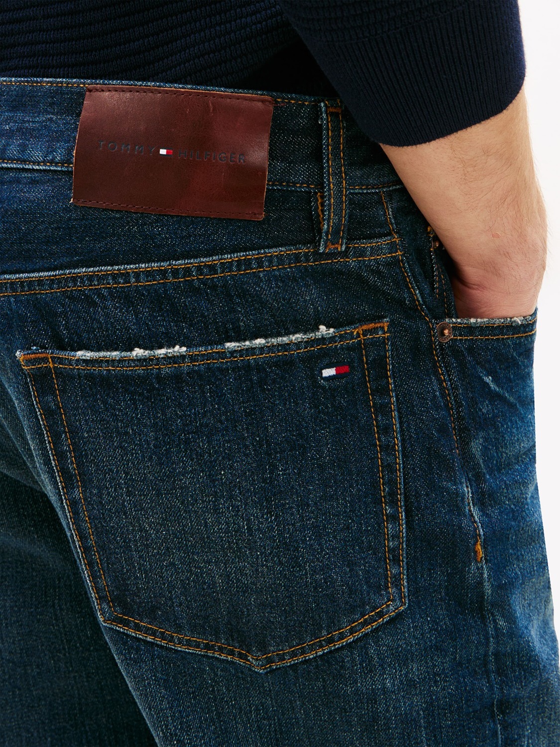TOMMY HILFIGER Джинсы Regular в синем дениме — фото 2