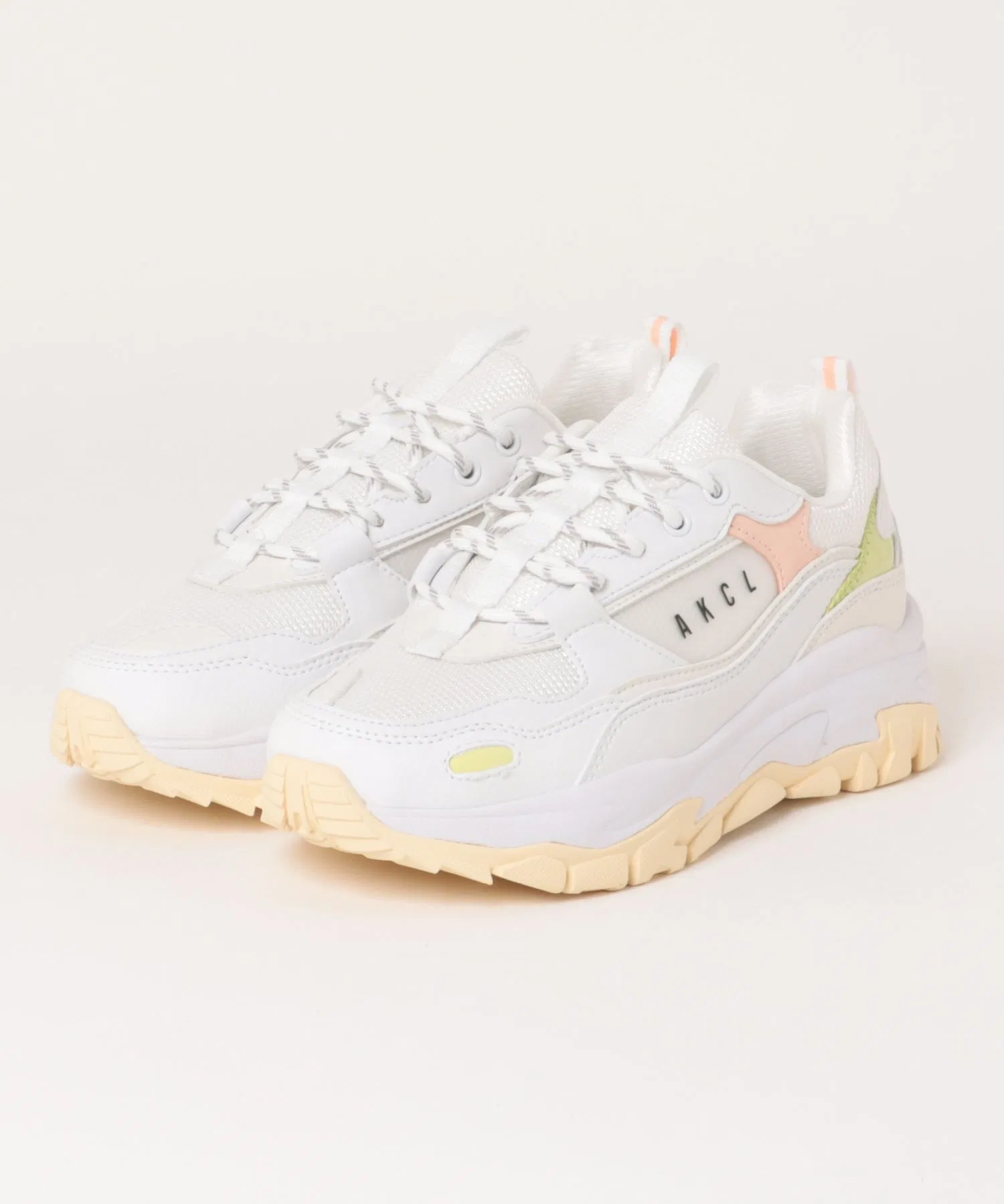 Унисекс кроссовки AKIII CLASSIC URBAN TRACKER бежевые