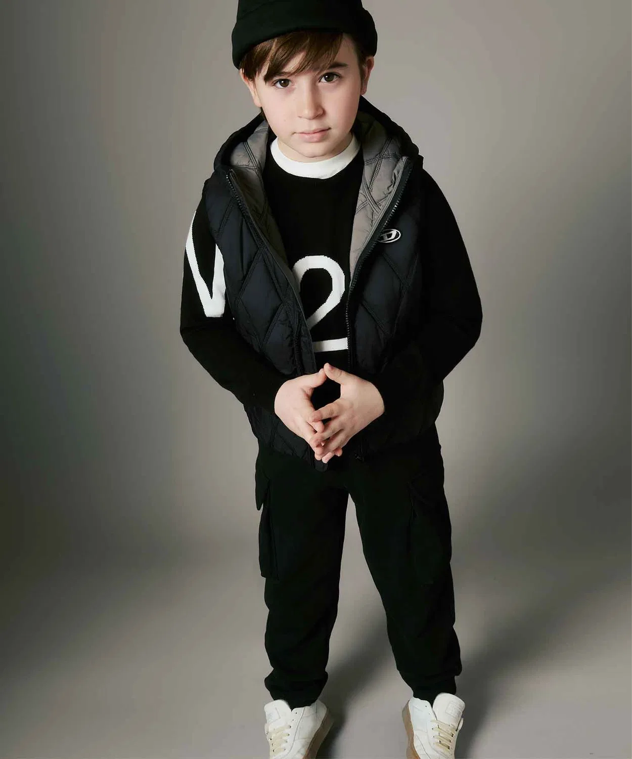 Жилет с капюшоном Diesel Kids & Junior с логотипом, черный — фото 2