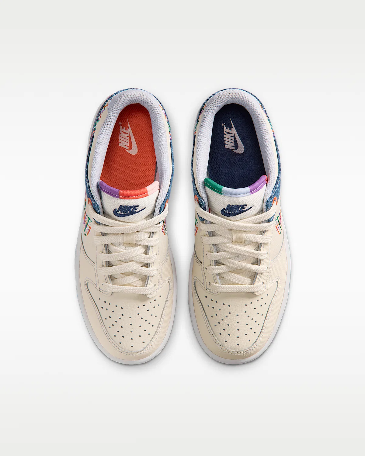 Кроссовки Nike Dunk Low для детей, Soft Pearl/Blue Denim/Midnight Navy/Multi-Color — фото 4