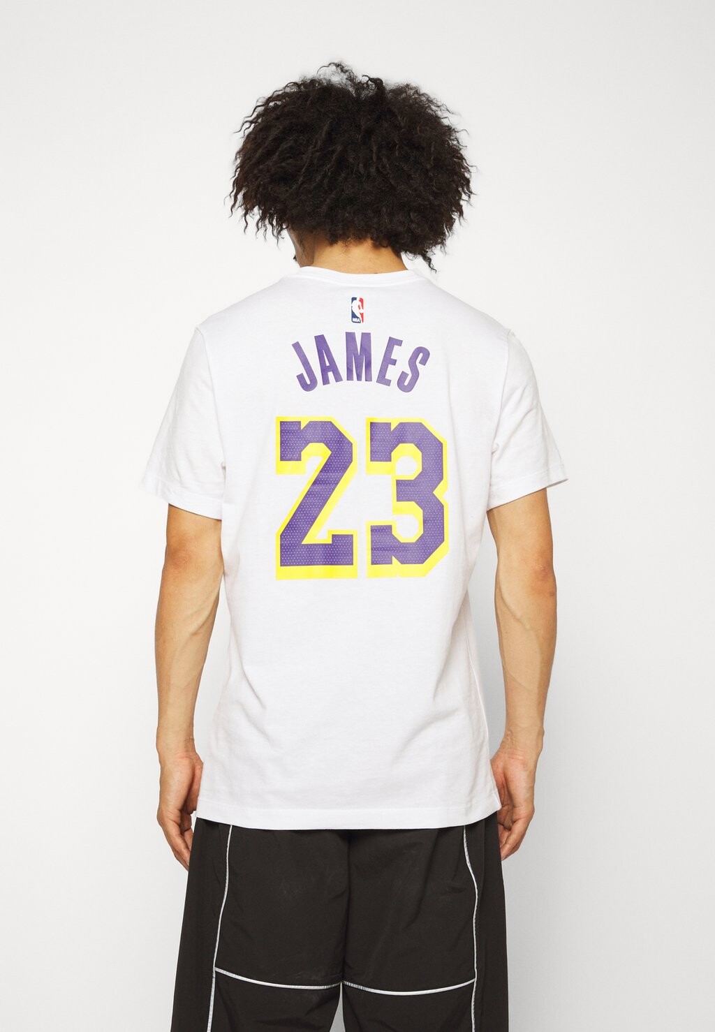 Team ФУТБОЛКА NBA LOS ANGELES LAKERS LEBRON JAMES Nike, белая — фото 4