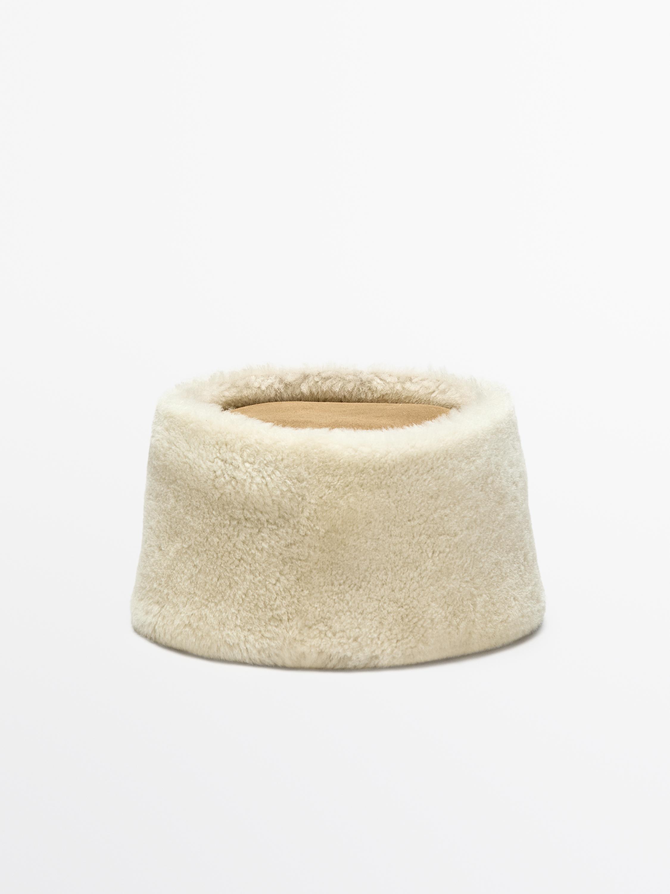 

Двусторонняя кожаная шляпа Massimo Dutti, cream