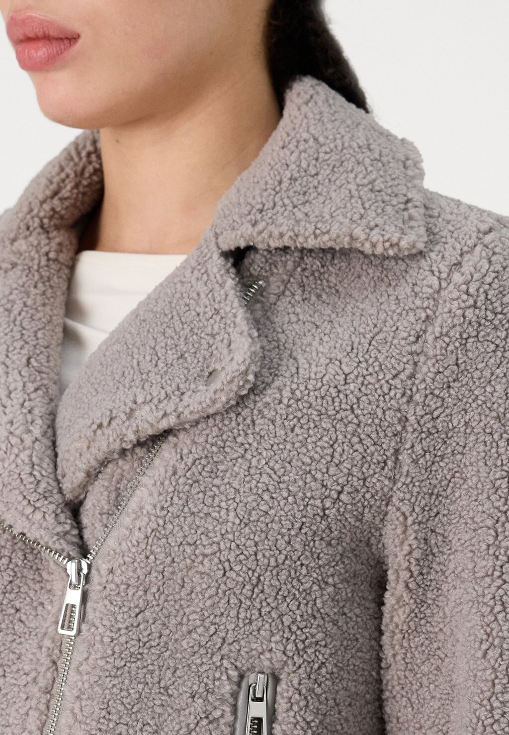 

Куртка-бомбер ONLRIO BIKER JACKET ONLY, серый