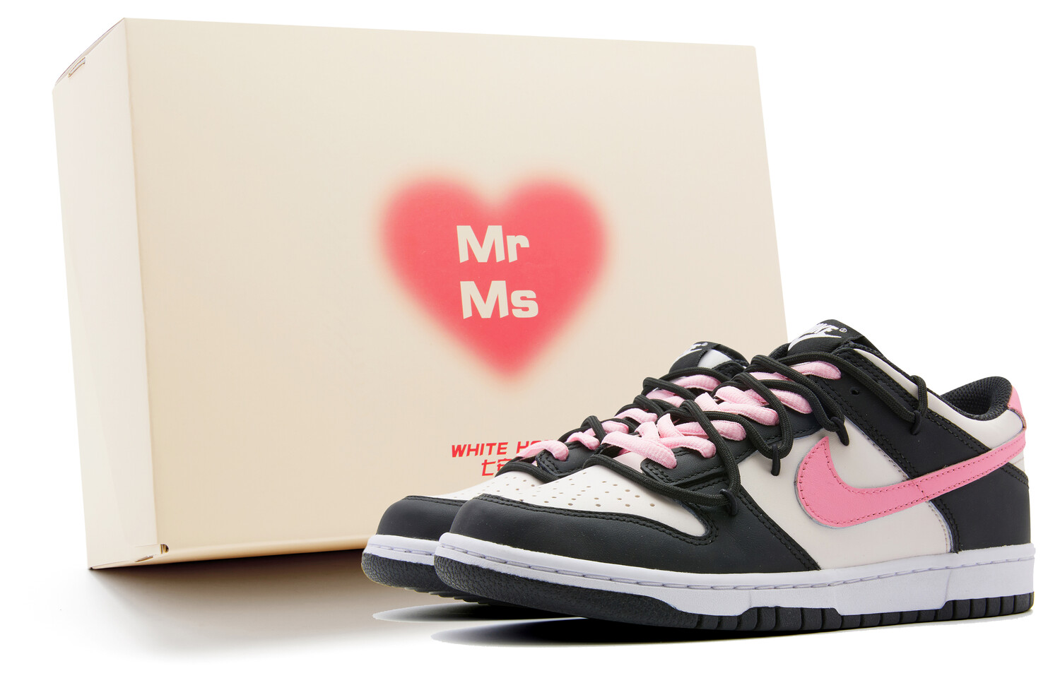 

Кроссовки Nike Dunk Skateboarding Shoes Women's Low-top Black/pink, цвет Customized