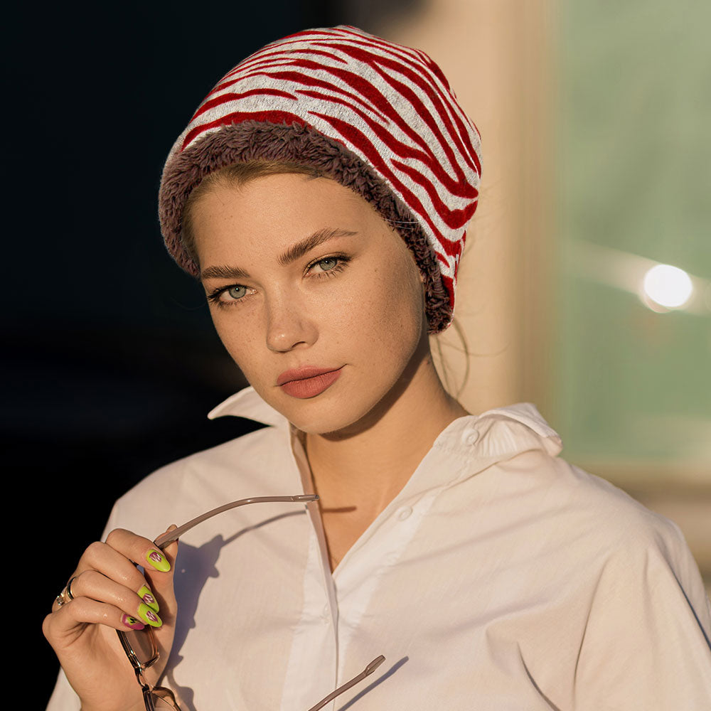 

Шапка-снуд с флисовой подкладкой и принтом «зебра» FASHNZFAB, красный