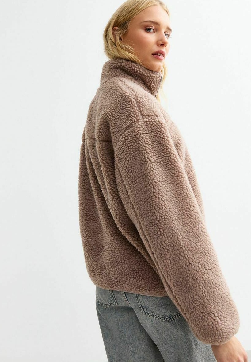 

Флисовая куртка BORG ZIP UP New Look, светло-коричневый