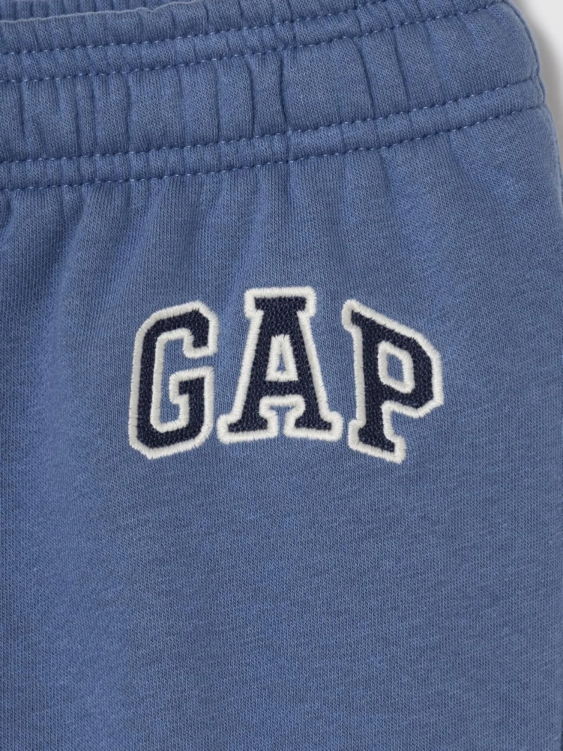 Мужские флисовые спортивные брюки Gap с логотипом, синий — фото 3