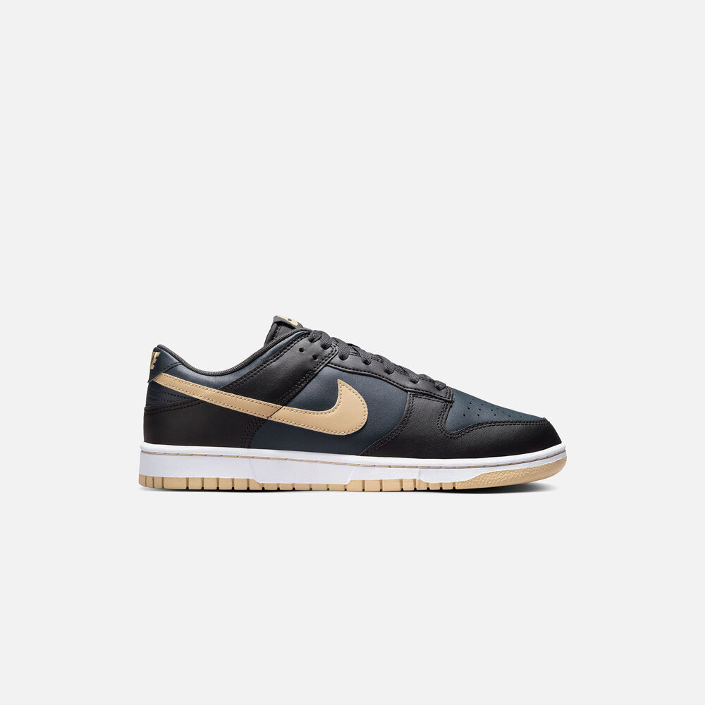 

Кроссовки Nike Dunk Low Retro PRM, цвет Low Black/Midnight Navy/Tan