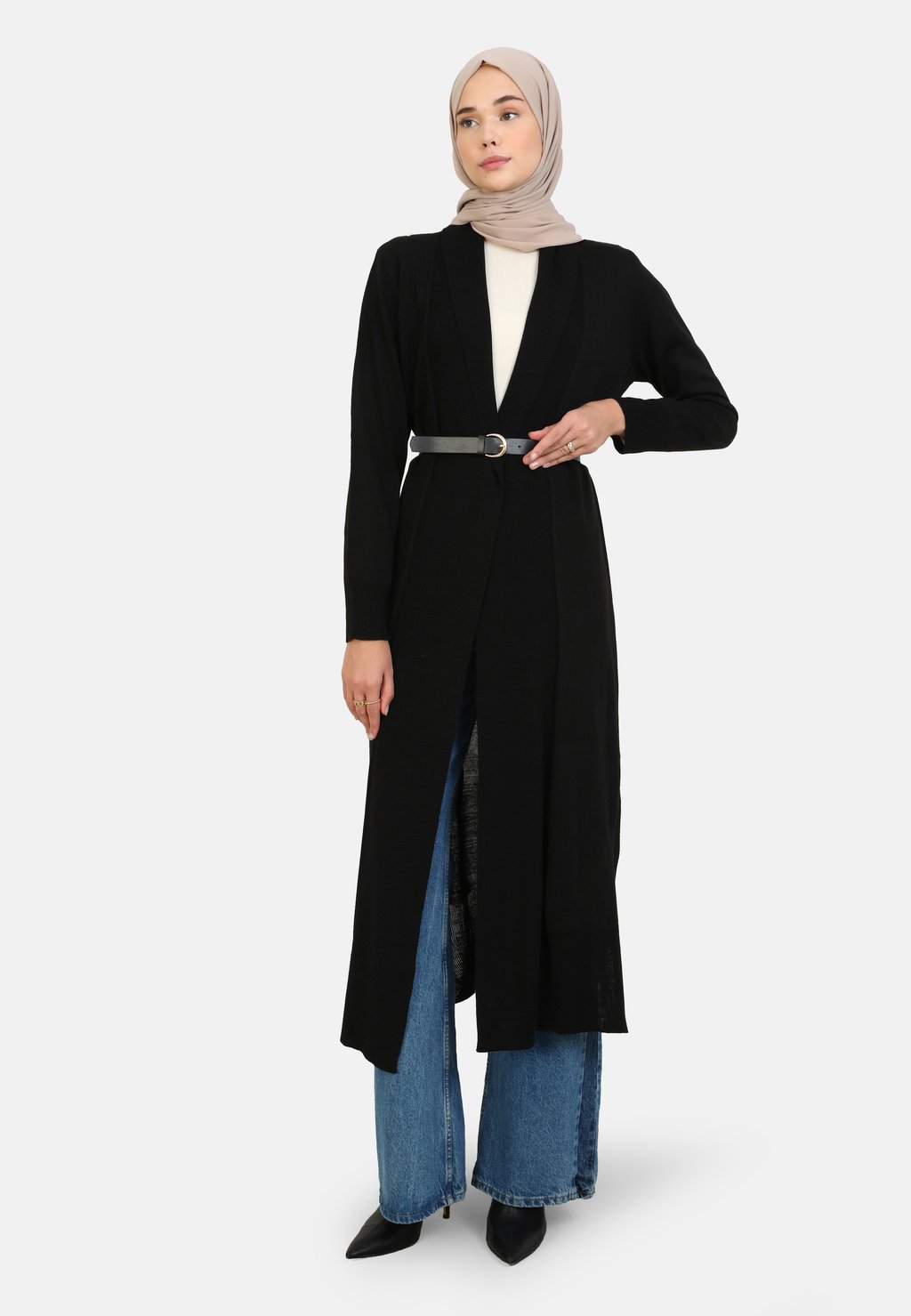 

Кардиган Modanisa, черный