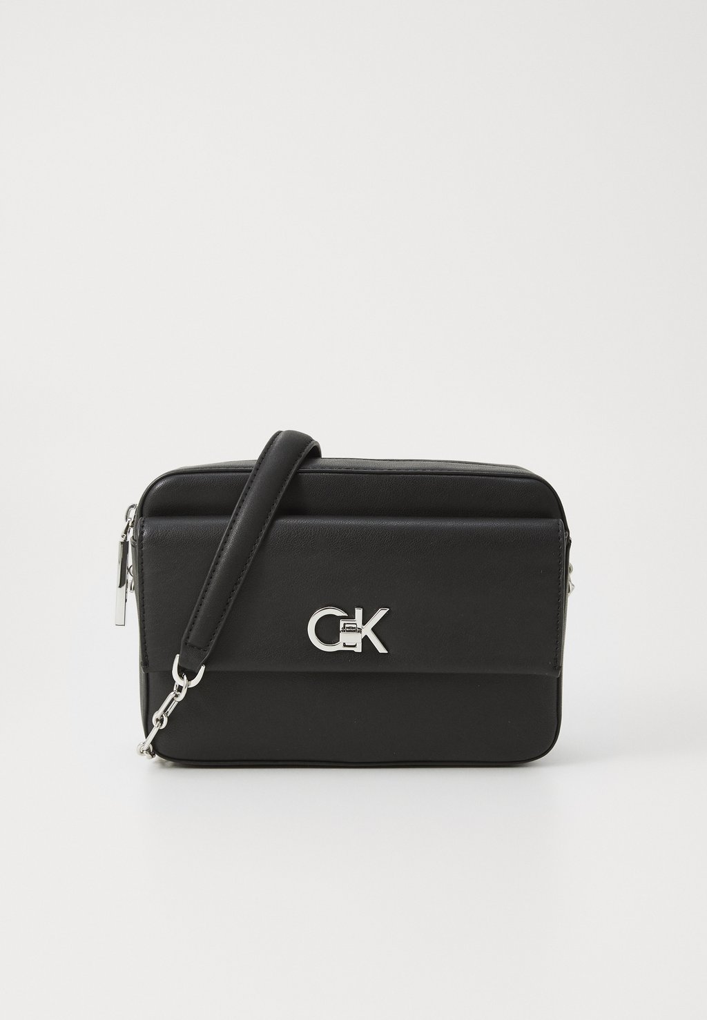 

Сумка через плечо LOCK POCKET CAMERA BAG Calvin Klein, черный