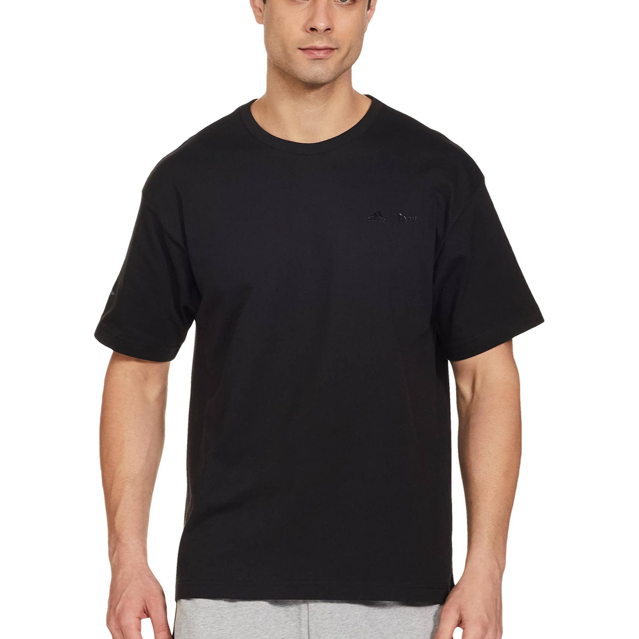 

Adidas Мужские черные футболки с круглым вырезом средней высоты, Черный, Adidas Мужские черные футболки с круглым вырезом средней высоты