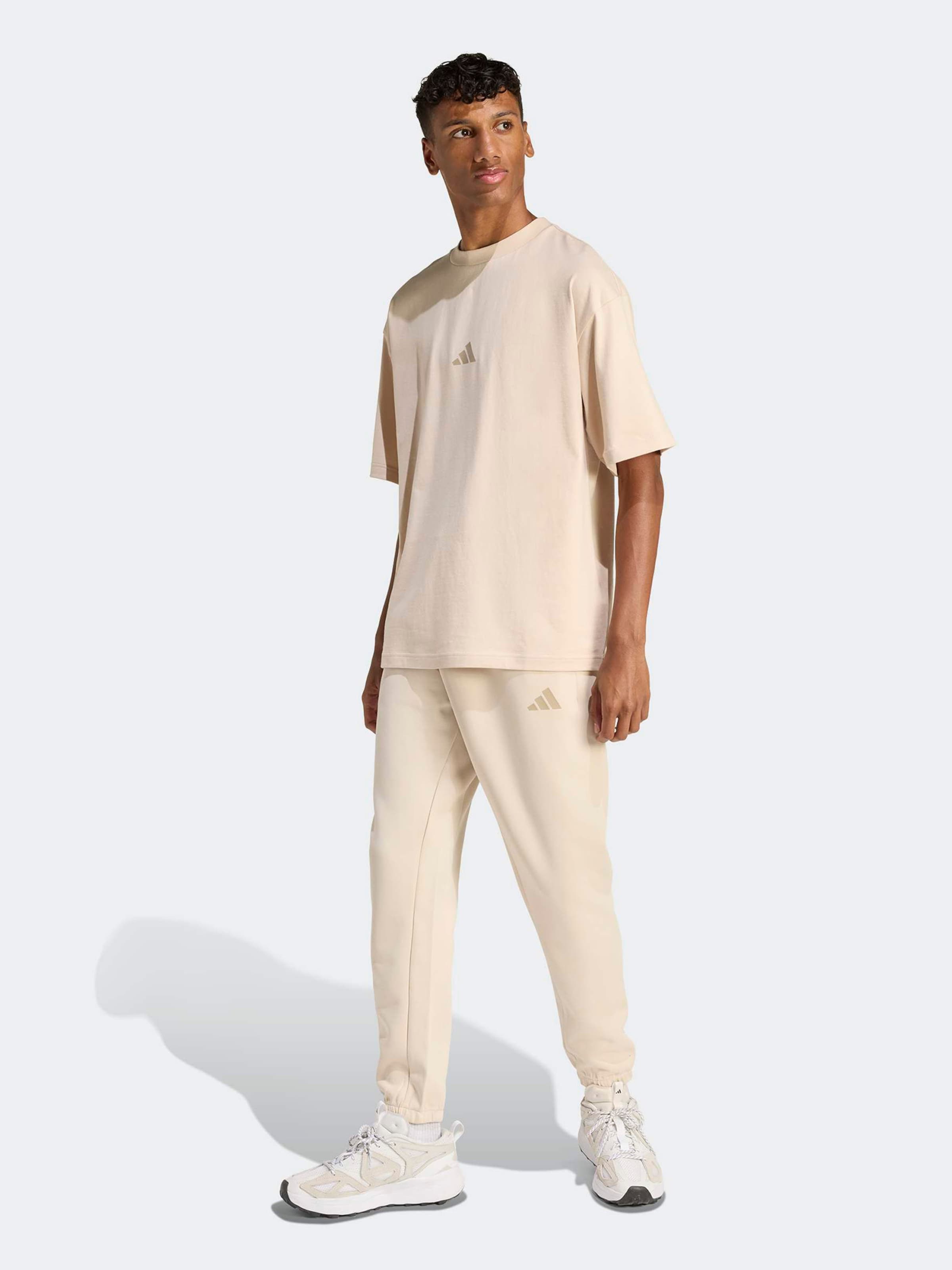 Adidas Sportswear Узкие спортивные брюки в цвете крем, камел — фото 3