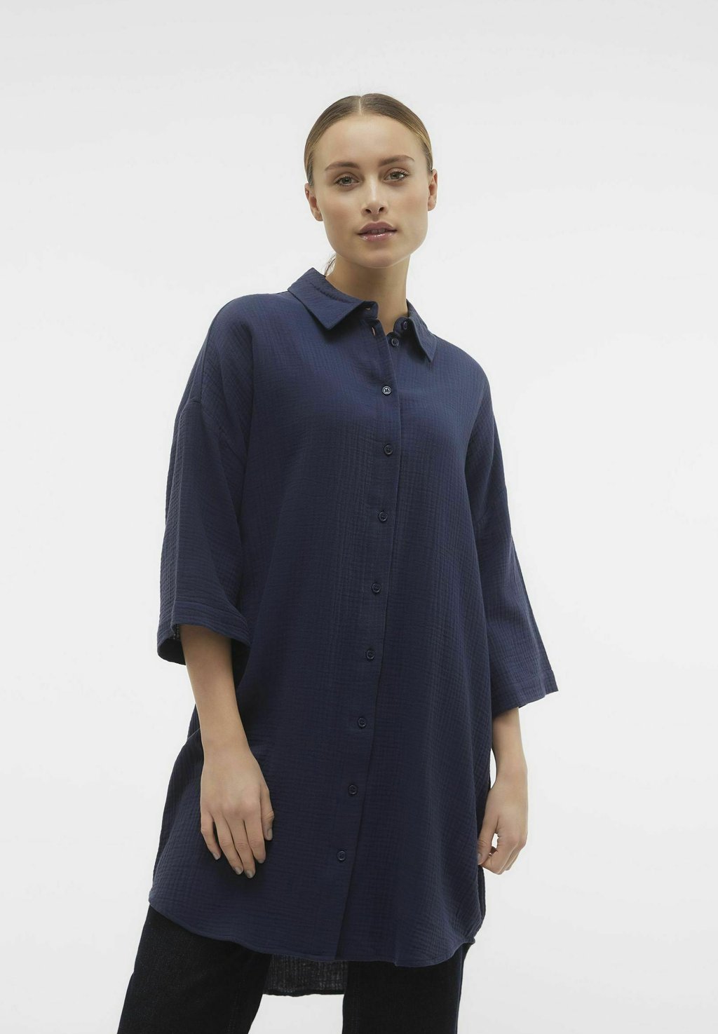 

Блузка на пуговицах Vero Moda, темно-синий