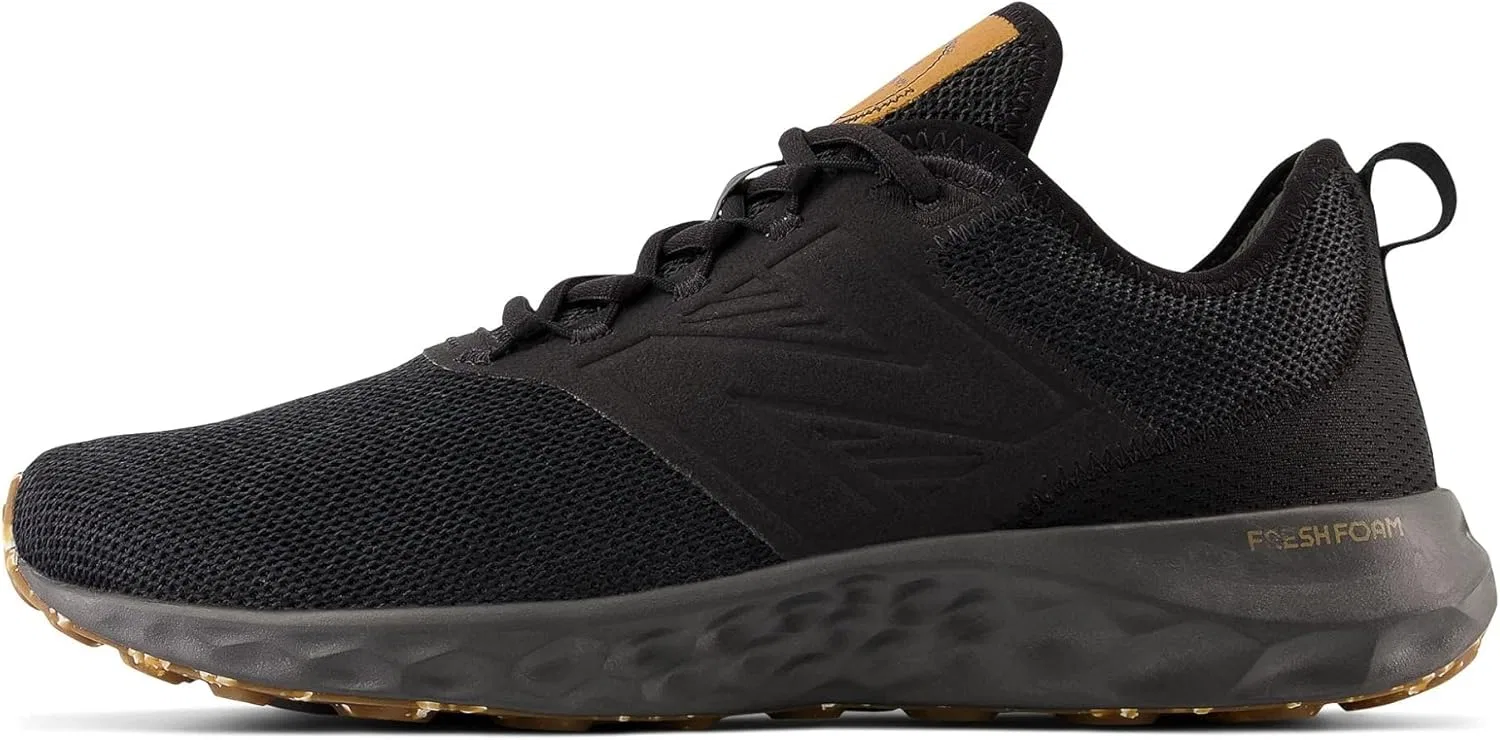 Мужские беговые кроссовки New Balance Fresh Foam SPT V4, Blacktop Gum 020 — фото 4