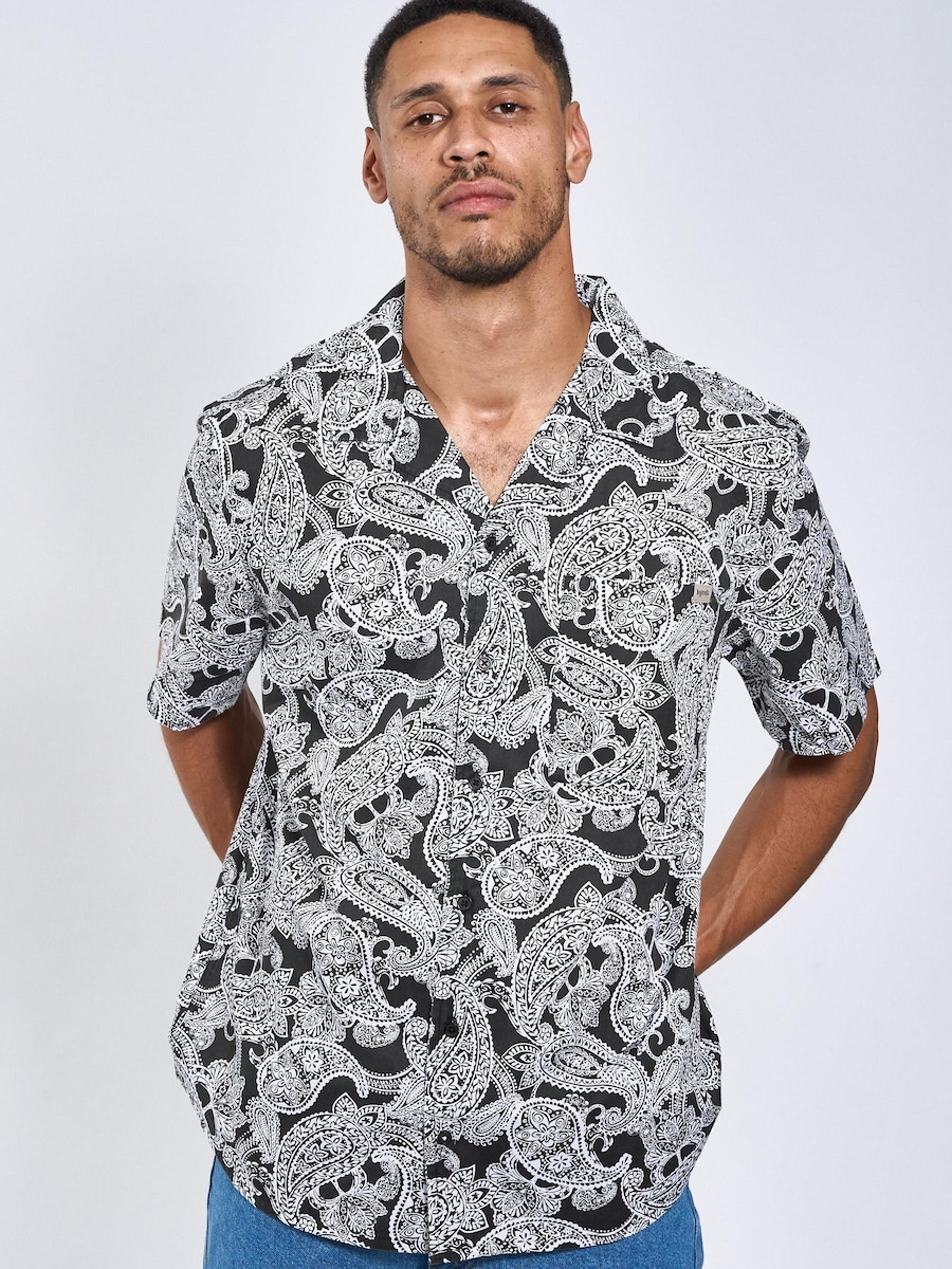 

Рубашка на пуговицах классического кроя Legends Sean, черный