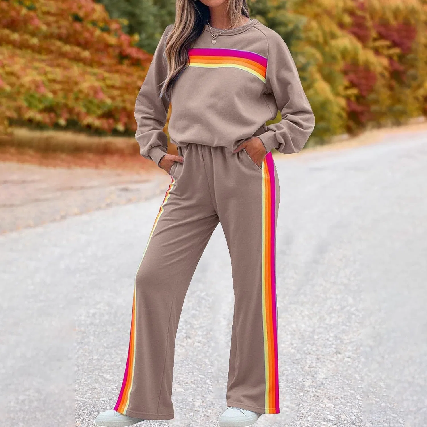 Женский спортивный костюм Rainbow Striped, свитшот с широкими брюками, Khaki — фото 3