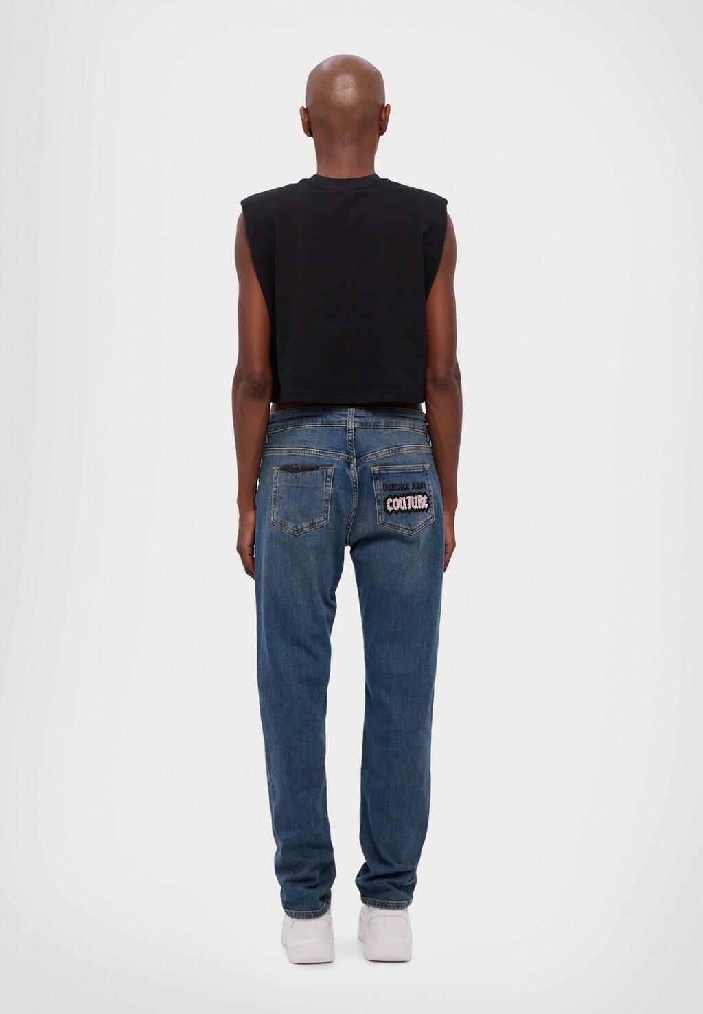 

Топ LOGO GOTH PATCH Versace Jeans Couture, черный