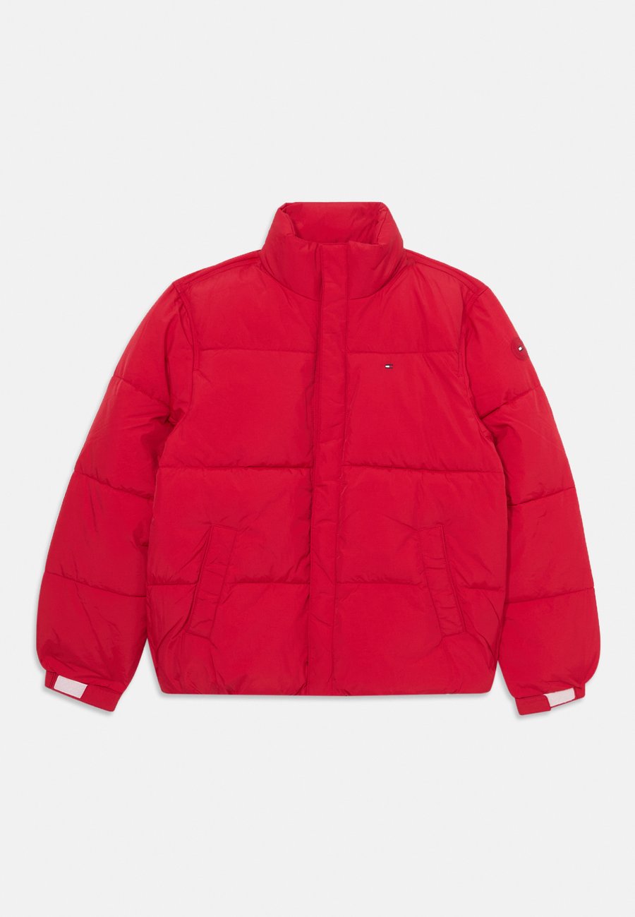 

Зимняя куртка Tommy Hilfiger FLAG PUFFER JACKET UNISEX, Medium Red/Red