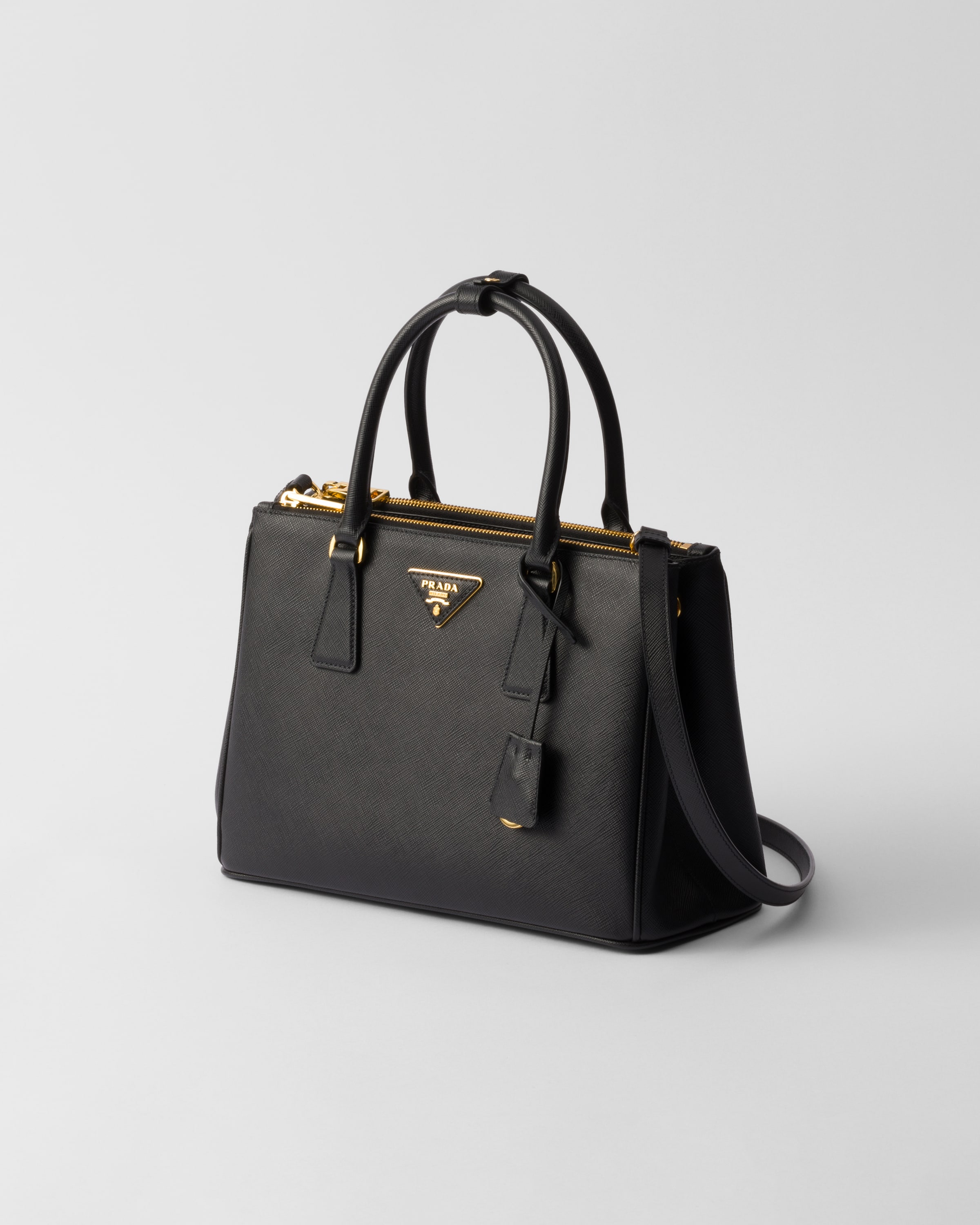 Сумка Prada Galleria среднего размера из сафьяновой кожи Prada, черный — фото 3
