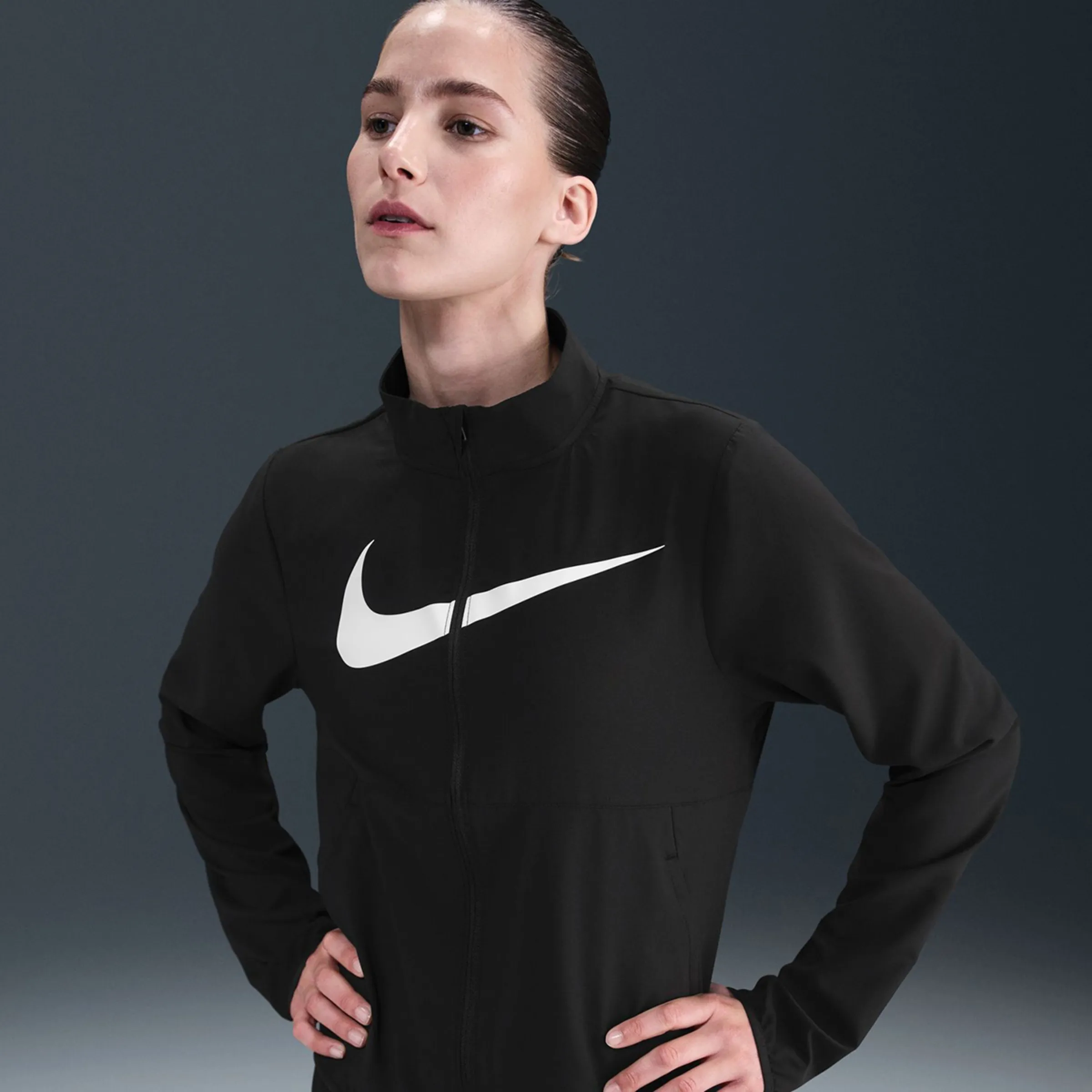 Женская ветровка Tempo Nike, черный — фото 4