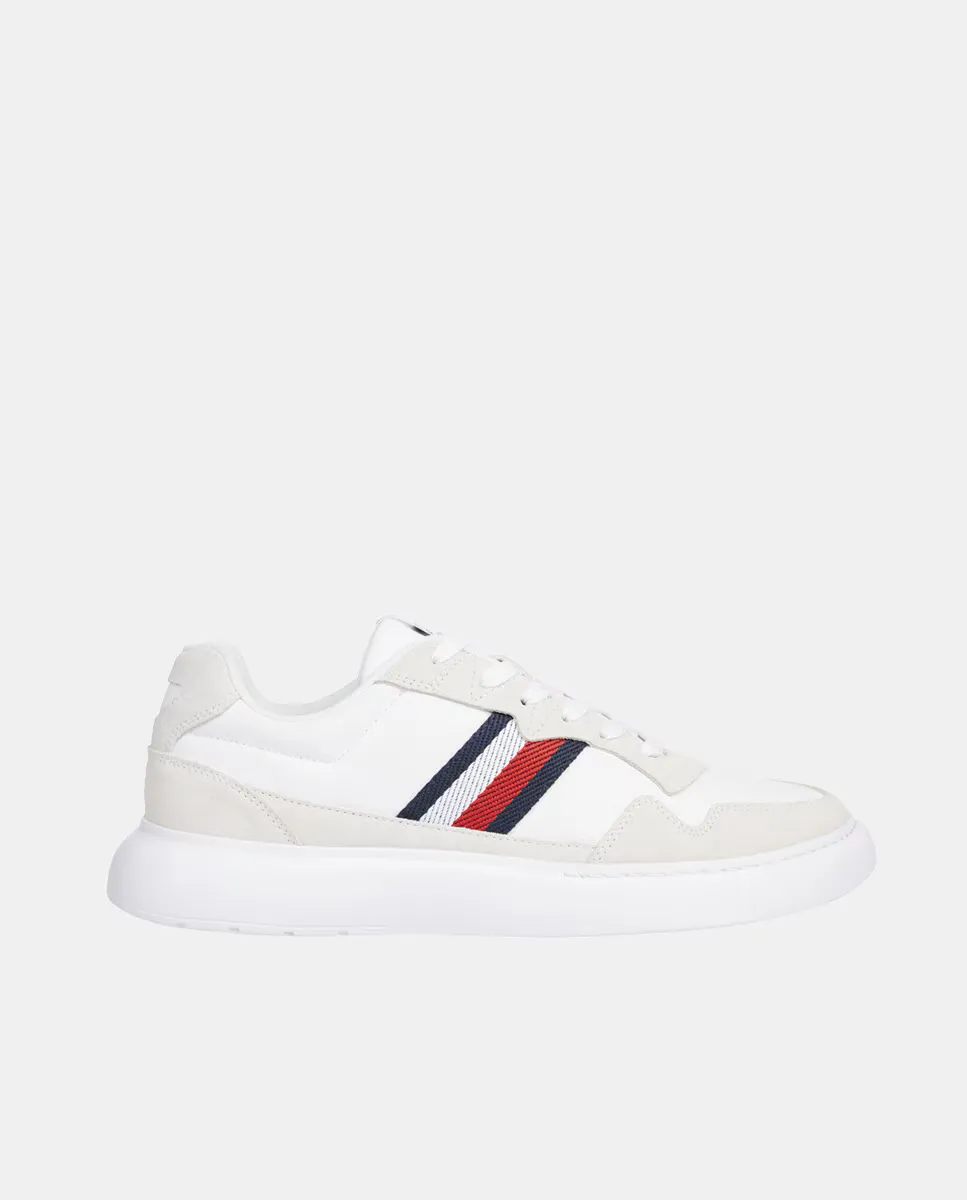 

Мужские низкие кеды на чашечке с характерной лентой Tommy Hilfiger, белый