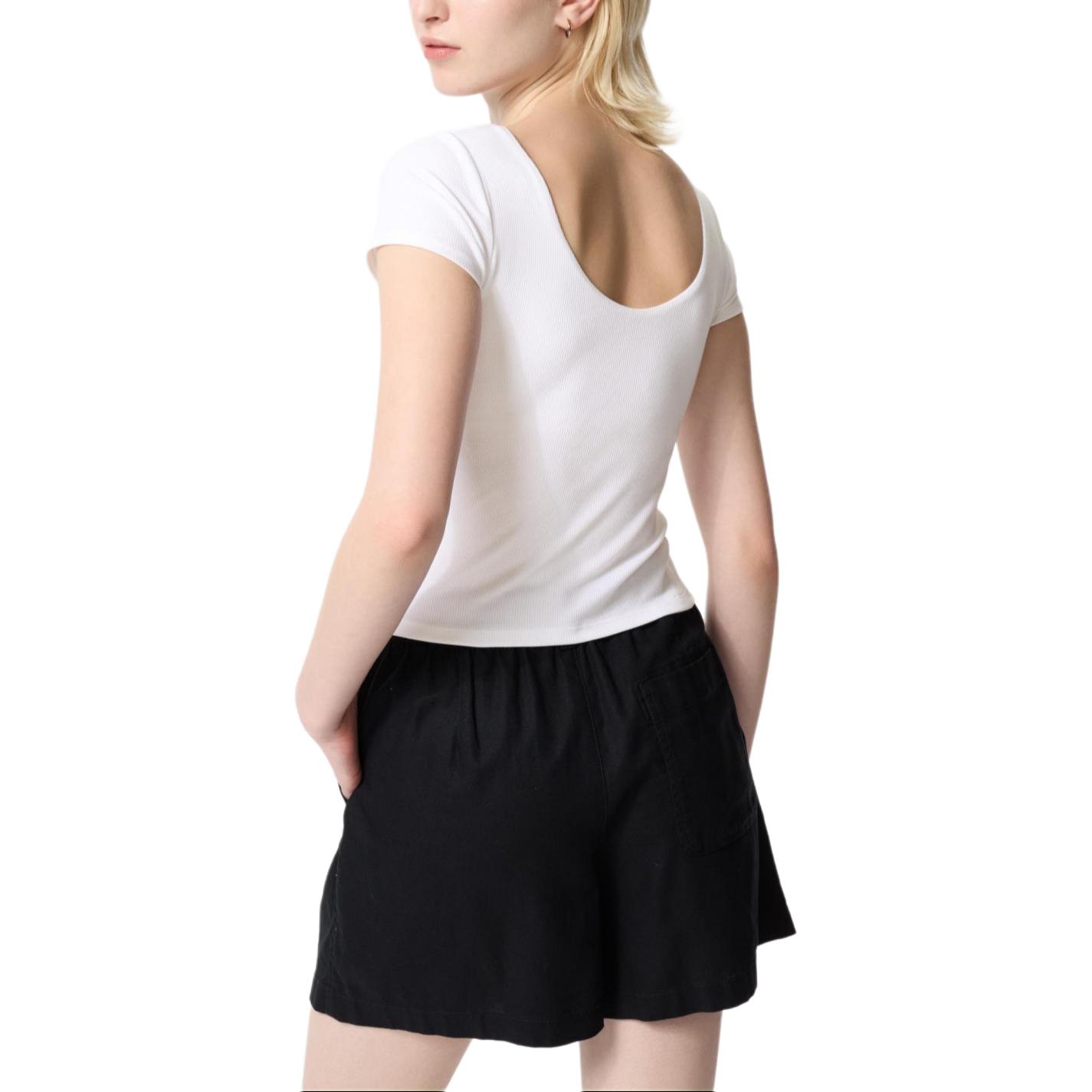 

UNIQLO Футболка женская белая