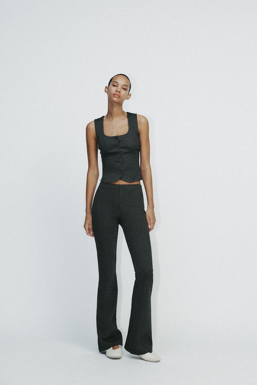 

Брюки расклешенные из интерлока ZARA, серый/бежевый