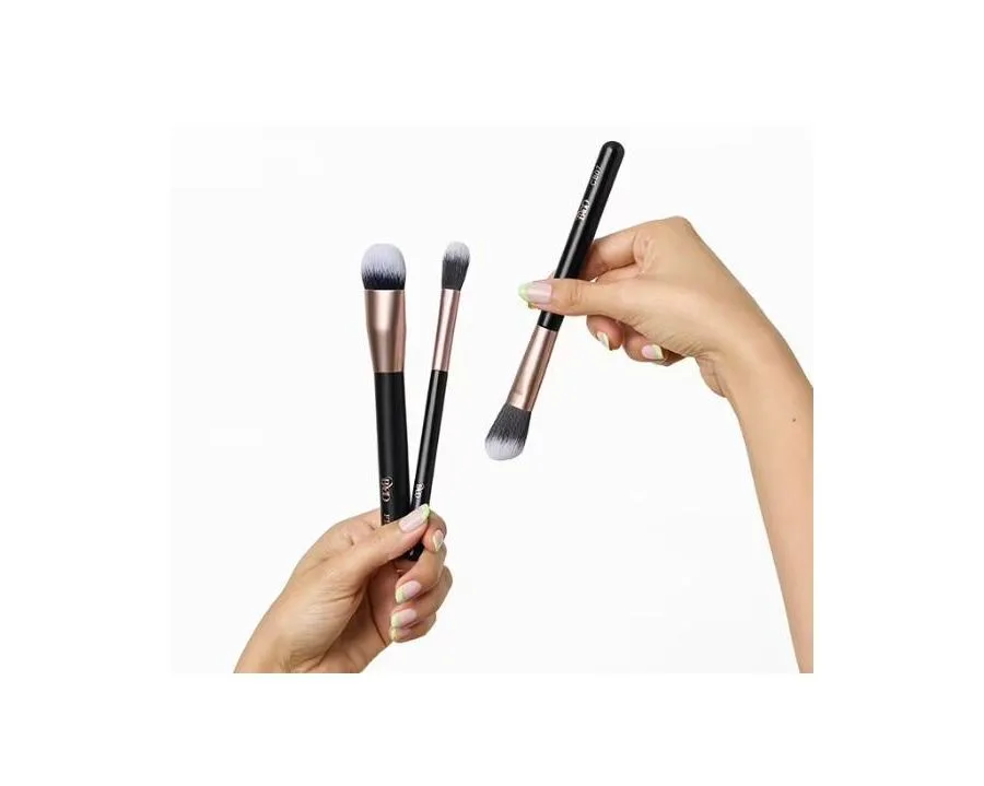 Be Your Own Desire Набор из 3 кистей для лица BYODesire