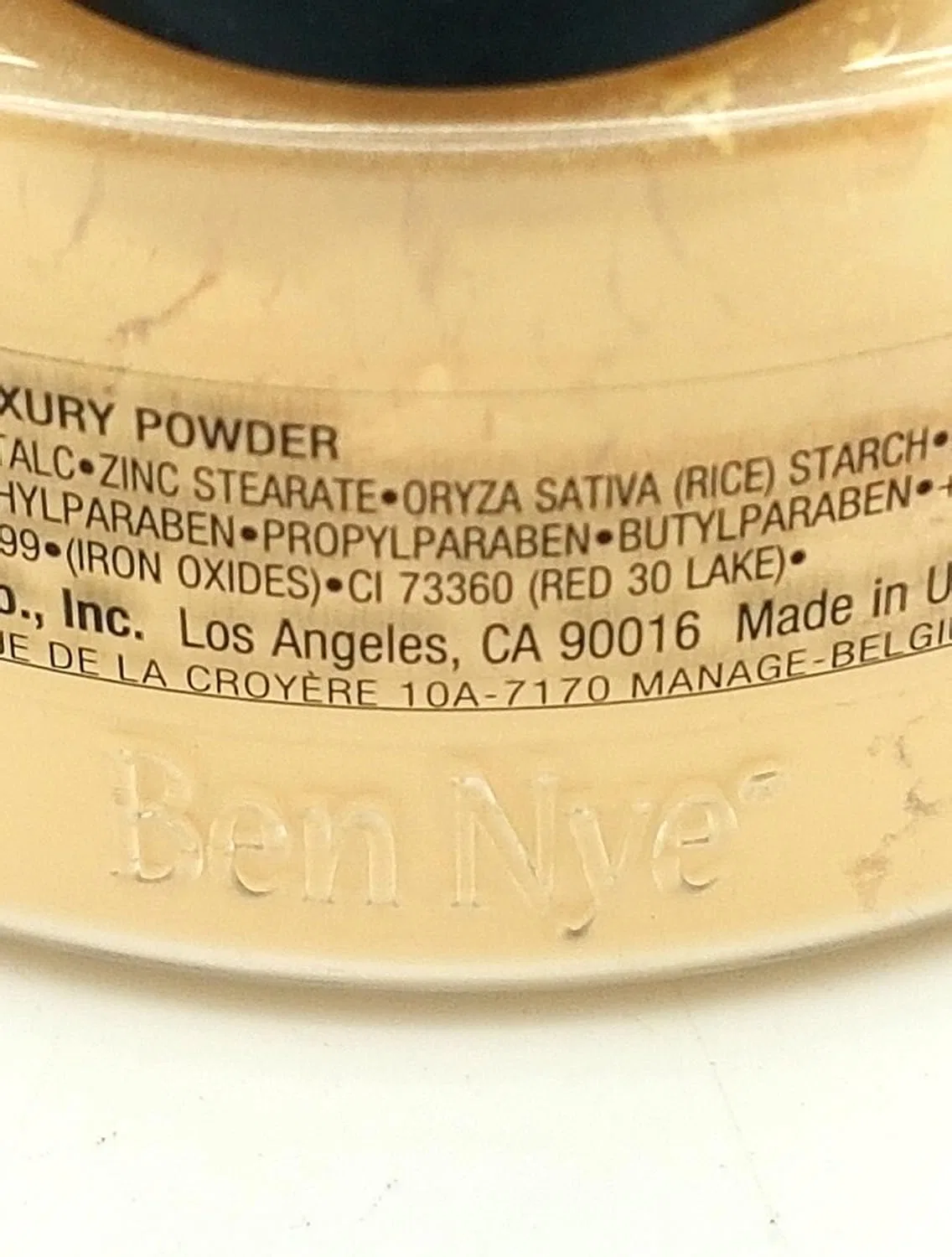 Пудра рассыпчатая Ben Nye Banana Luxury Powder, 42 г, банановый — фото 3