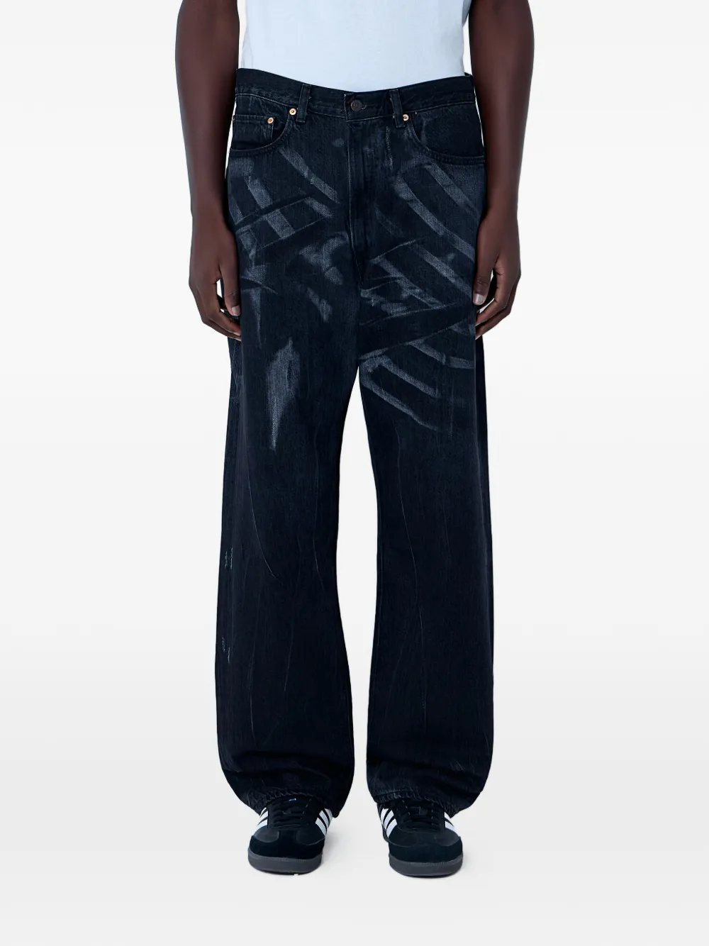 

Джинсы с принтом под потертости и пятью карманами Levi'S, черный