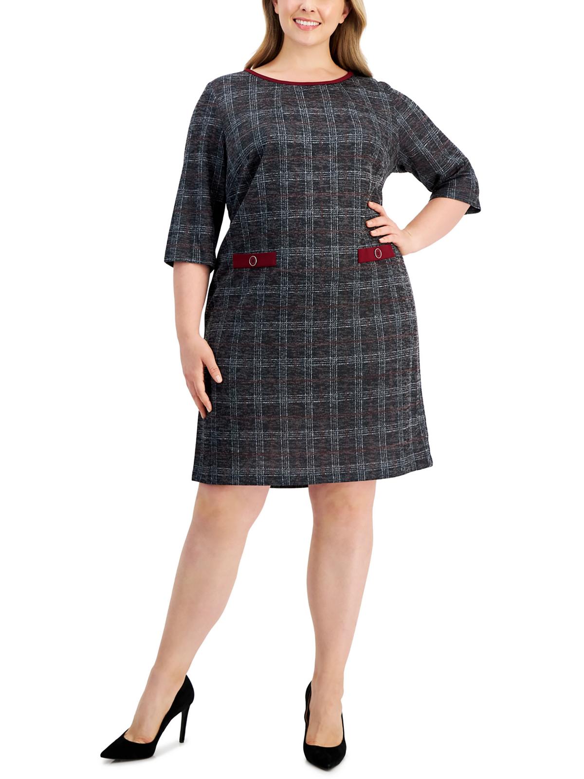 

Плюс Женское трикотажное платье-футляр в клетку Connected Apparel, цвет wine