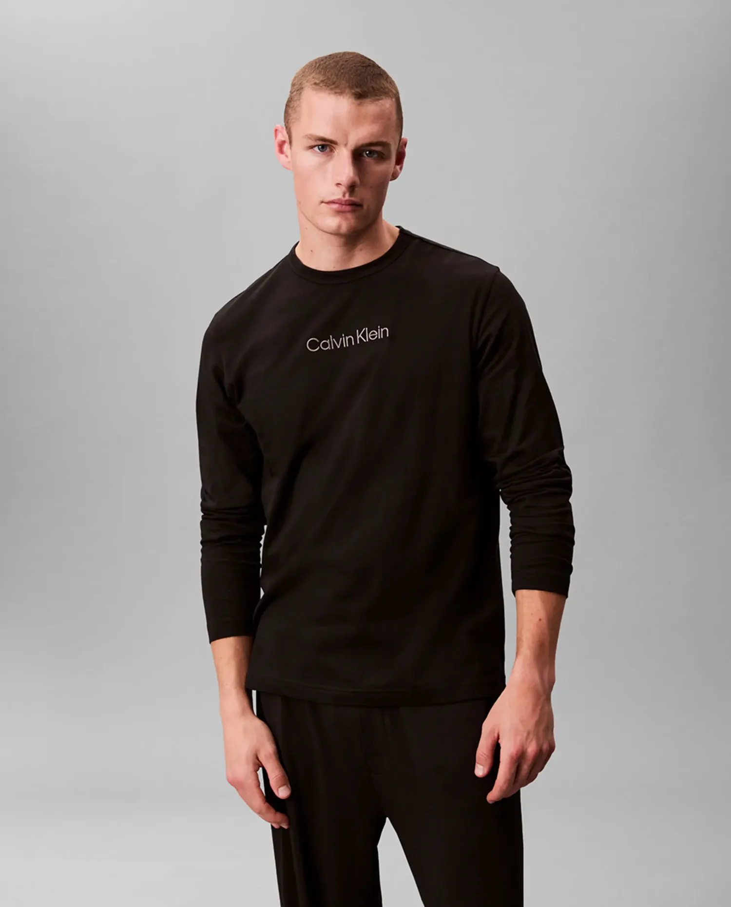 Футболка с длинным рукавом Calvin Klein, черный
