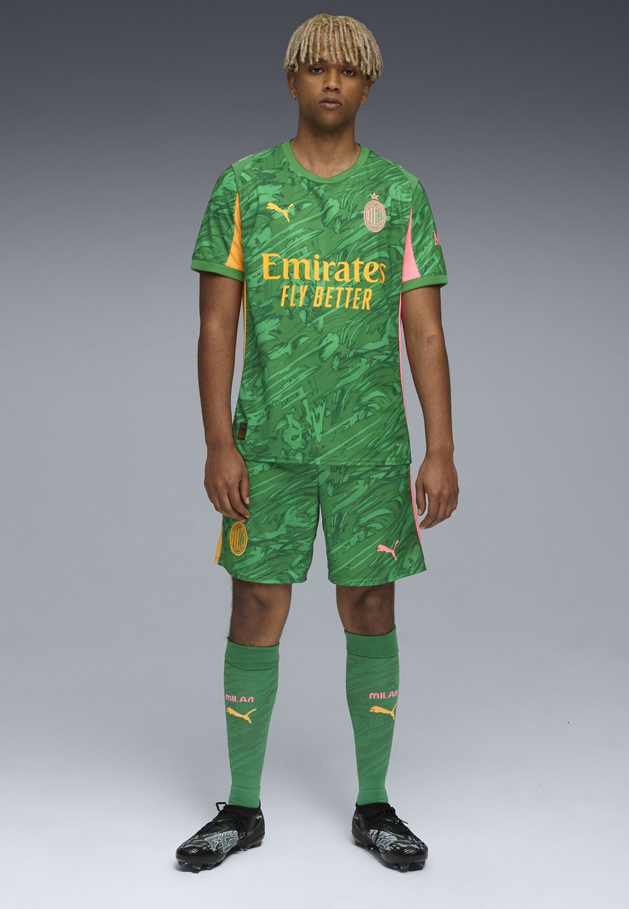 

Спортивные шорты Puma AC MILAN 25/26, Archive Green Intense Orange/Green