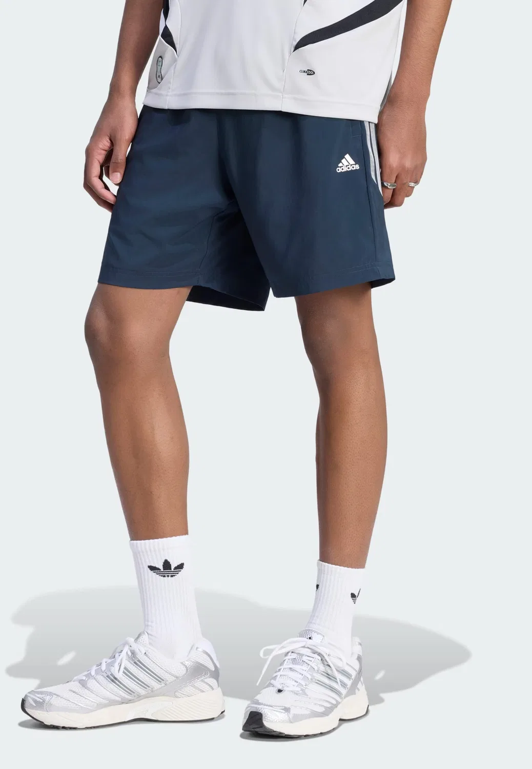 Спортивные шорты Adidas Originals Regular Workout Pants темно-синего цвета — фото 2