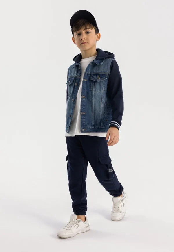 Джинсовая куртка с флисовым капюшоном и рукавами Minoti, Blue Denim