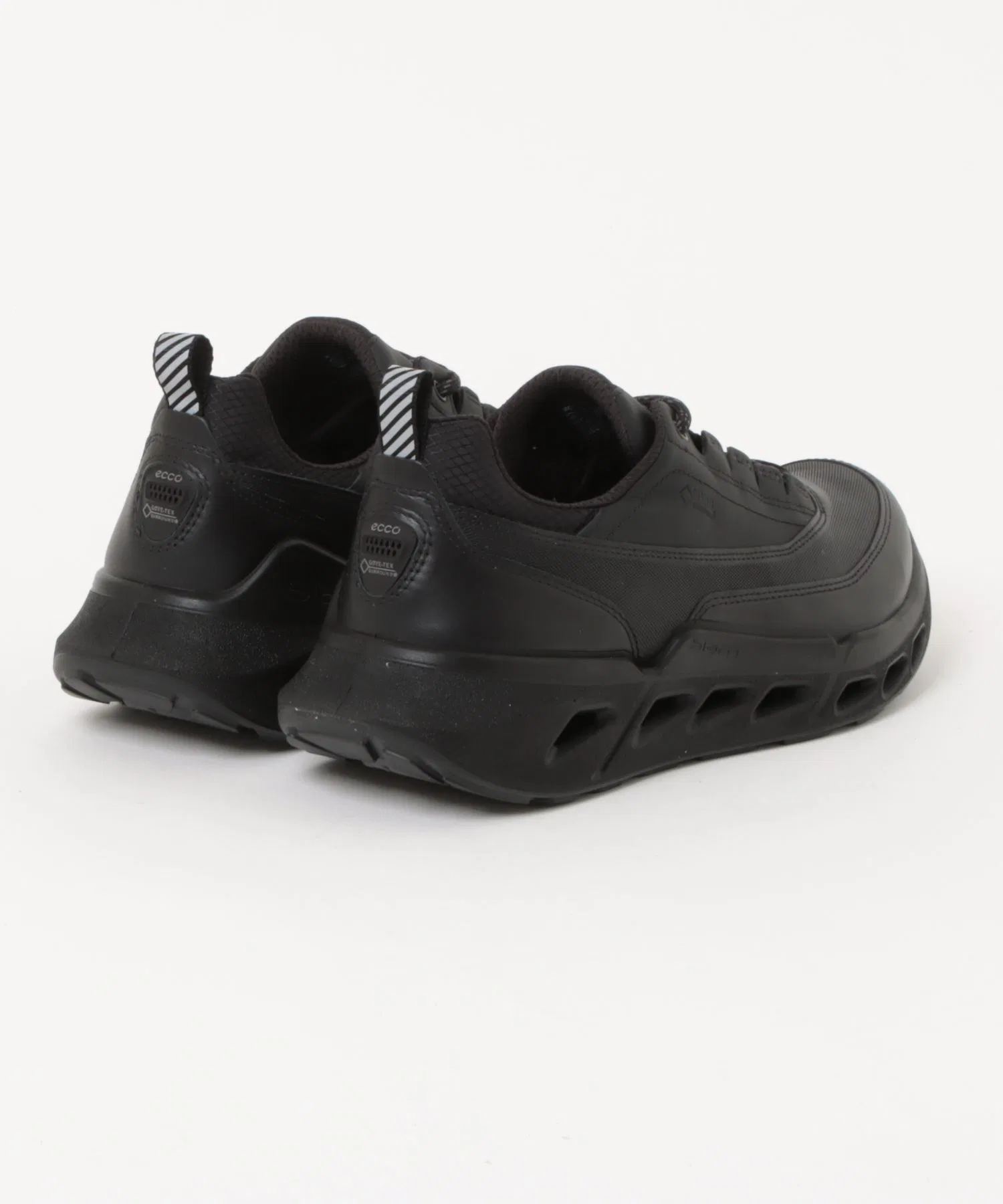 Мужские кроссовки ECCO BIOM 720 GORE-TEX — фото 2