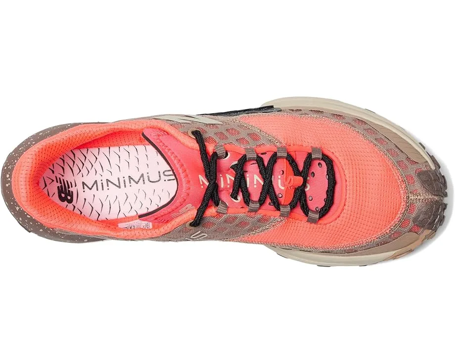 Кроссовки New Balance Minimus Trail, Urgent Red/Flat Taupe/Bisque — фото 2