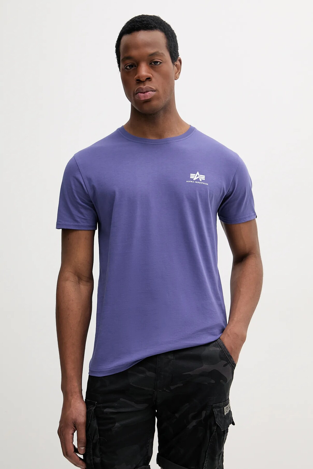 

Футболка из хлопка Alpha Industries, фиолетовый