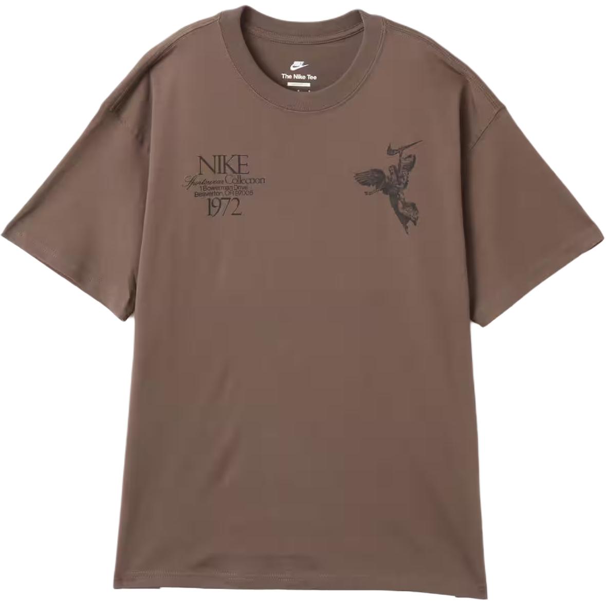 

Футболка Unisex AS U NSW TEE M90 OC WINGS VICT IRONSTONE Nike, коричневый