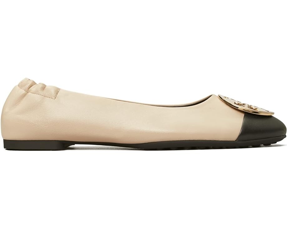 Туфли на плоской подошве Tory Burch Claire Cap Toe Ballet, цвет New Cream/Black/Gold — фото 4
