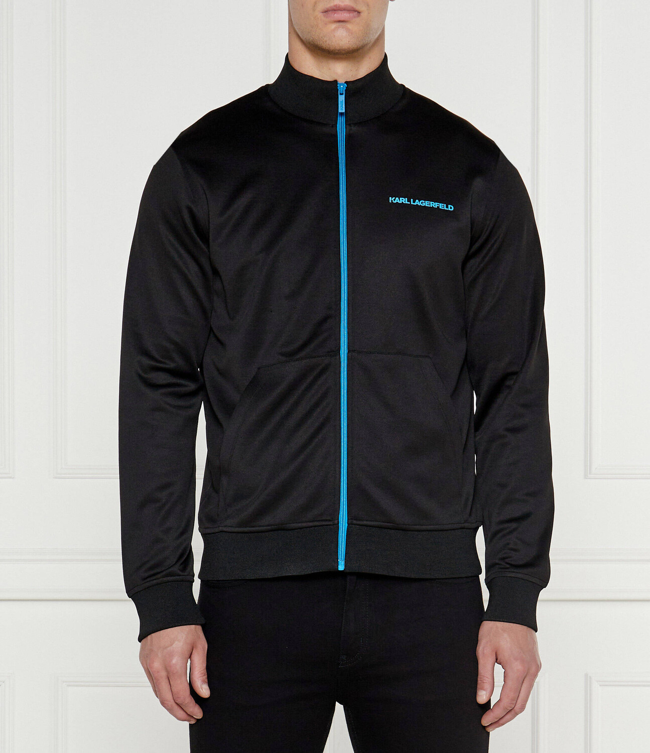

Толстовка Karl Lagerfeld Regular Fit, черный