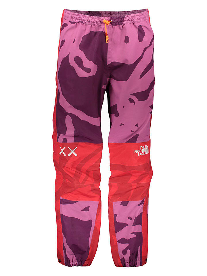 

The North Face Практичные брюки фиолетово-красного цвета