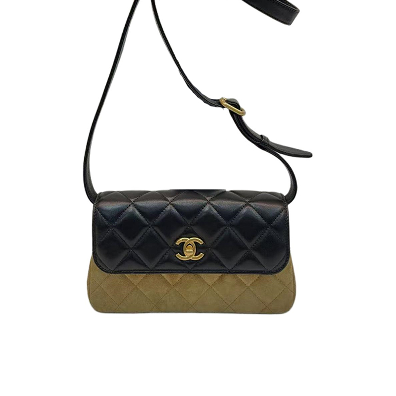 CHANEL Овчинная сумка через плечо с замшевой вставкой — фото 2